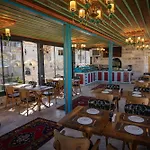 Ξενοδοχείο Cave - The Special Class *