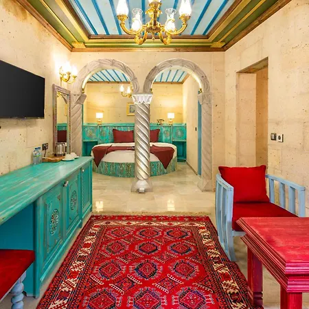 Cave - The Special Class * Göreme