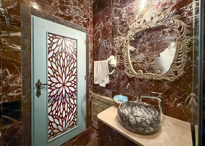 Cave - The Special Class * ギョレメ