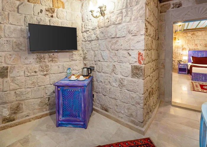 Cave - The Special Class Γκόρεμε