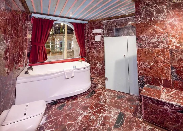 Cave - The Special Class Ξενοδοχείο Γκόρεμε