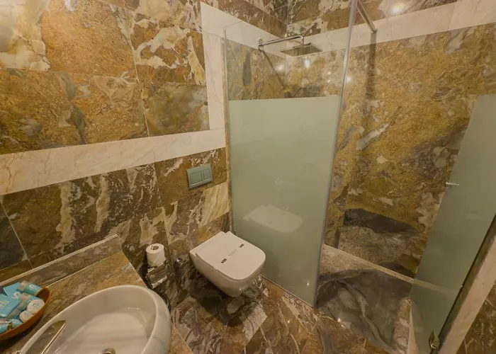 Cave - The Special Class Ξενοδοχείο